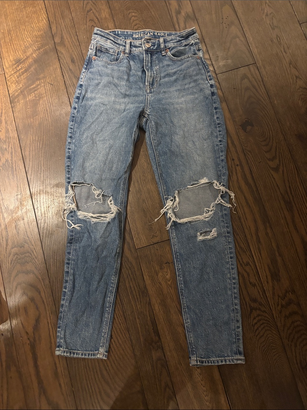 American Eagle Outfitters Light Blue Distressed High-Rise Jeans